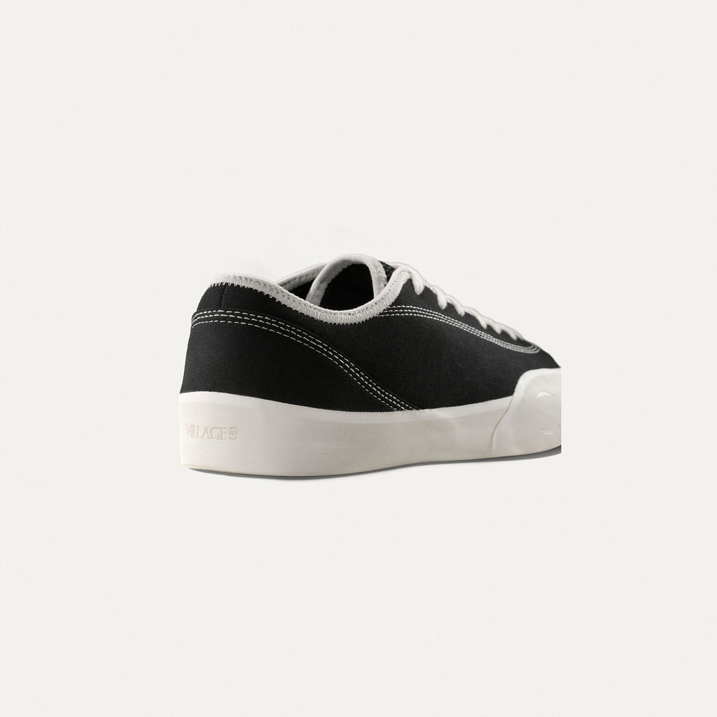 VILLAGE PM // 1.30PM // BLACK & WHITE