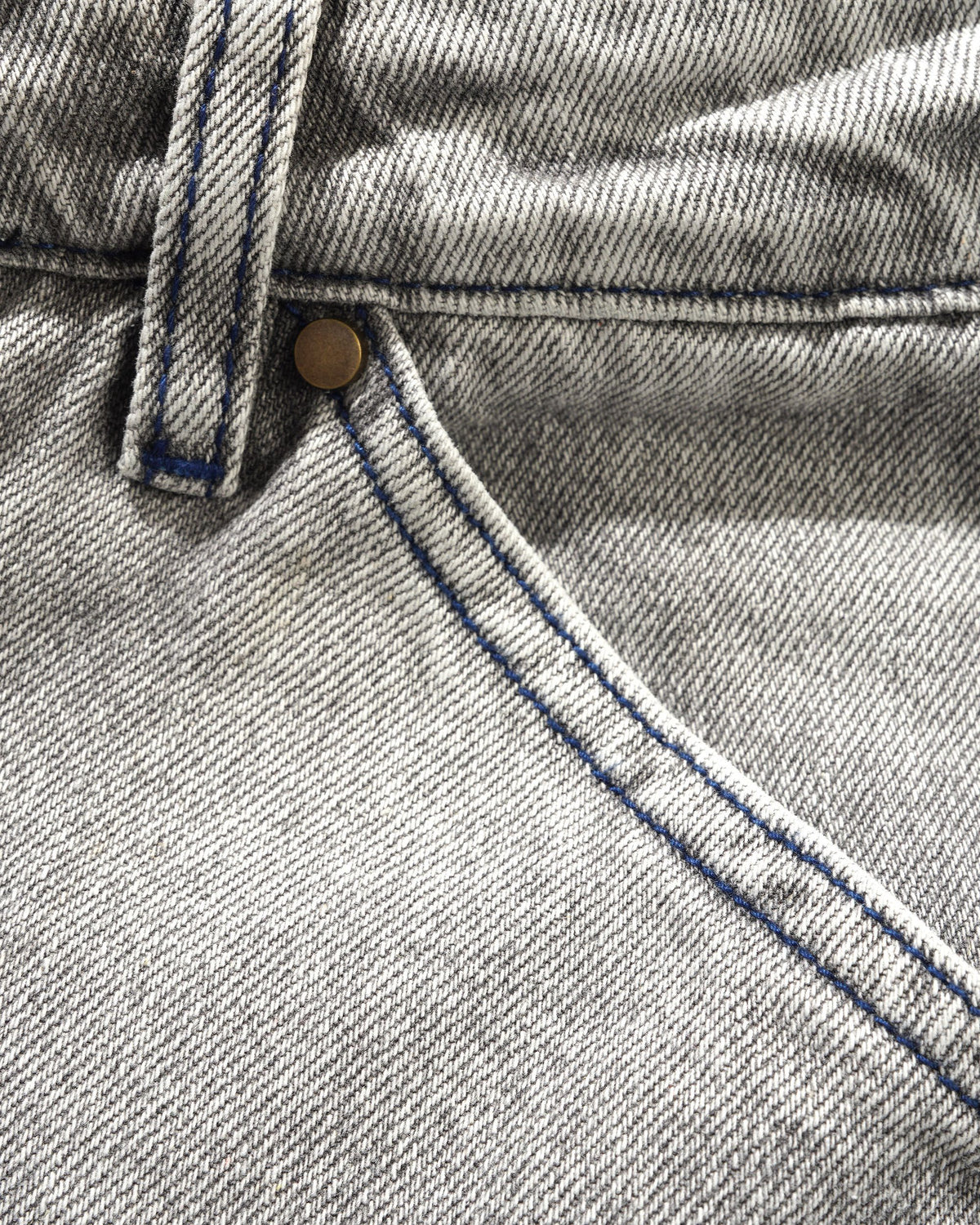 BUTTERGOODS // SHORT // ENCOUNTER DENIM SHORTS // WASHED SOFT GREY
