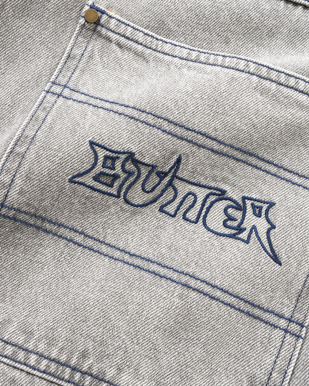 BUTTERGOODS // SHORT // ENCOUNTER DENIM SHORTS // WASHED SOFT GREY