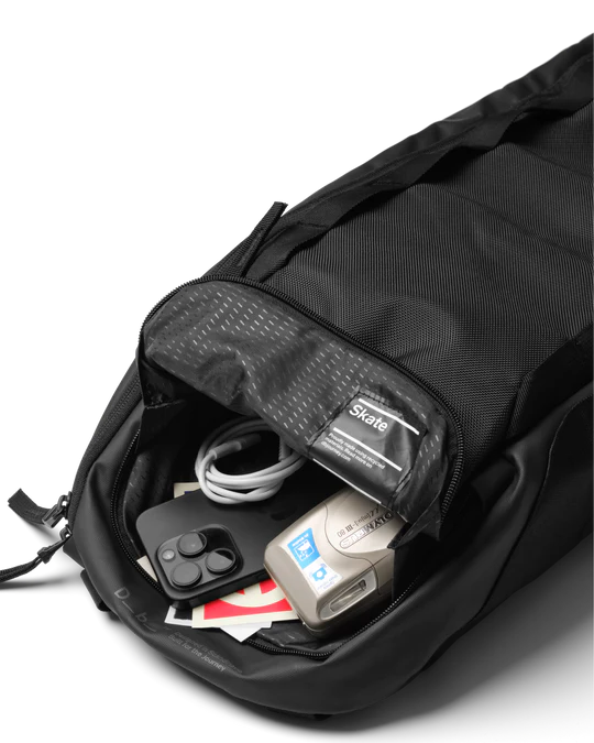 DB JOURNEY // SKATE CARRIER // 32L